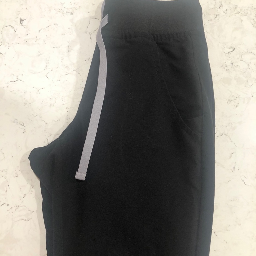 XXS/P Figs Jogger Scrubs